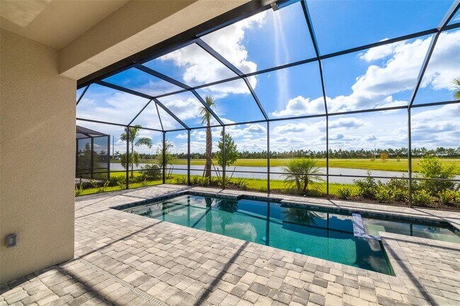 Building Photo - 5604 Lightning Whelk Ln
