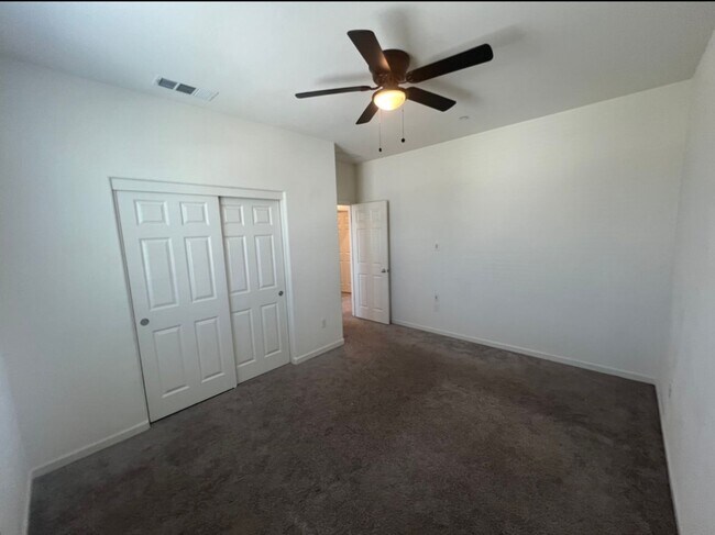 Building Photo - 2038 S Palm St