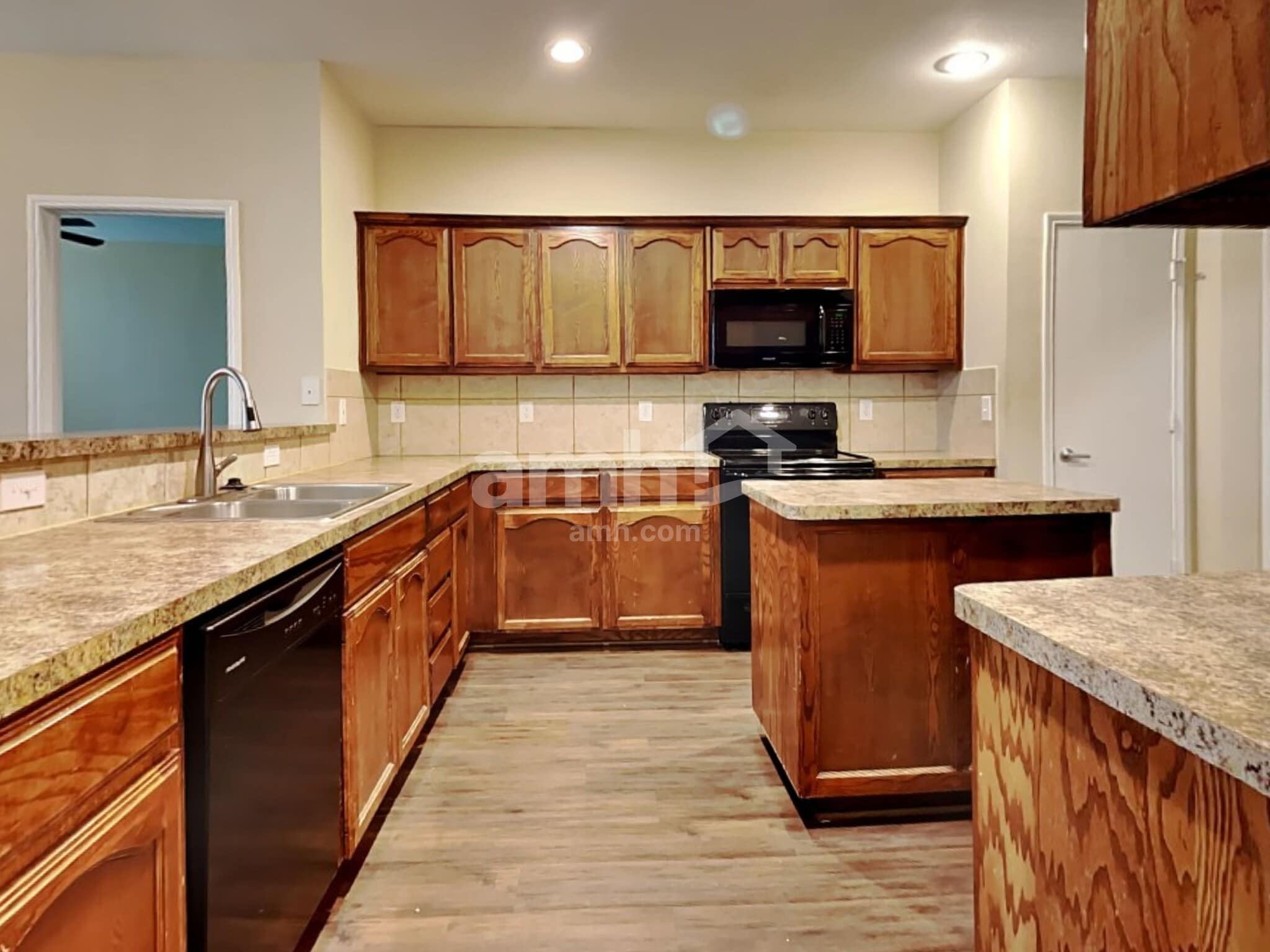 Building Photo - 7424 Alverstone Dr