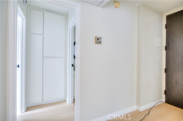 Building Photo - 421 La Fayette Park Pl