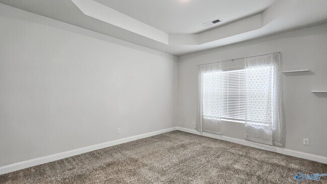 Building Photo - 403 Edgebrook Dr