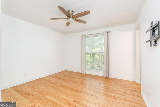 Building Photo - 3005 Seven Pines Ln