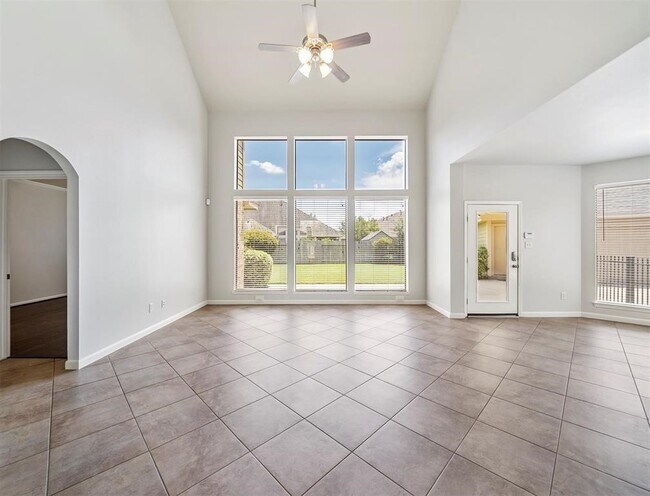 Building Photo - 26235 Salt Creek Ln
