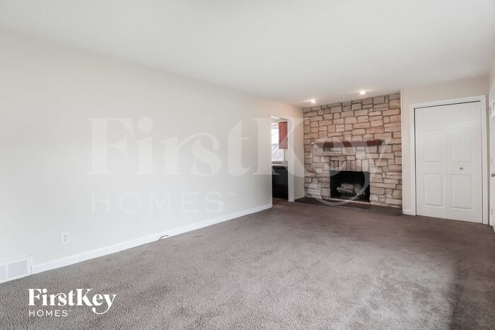 Building Photo - 1382 Teakwood Ln
