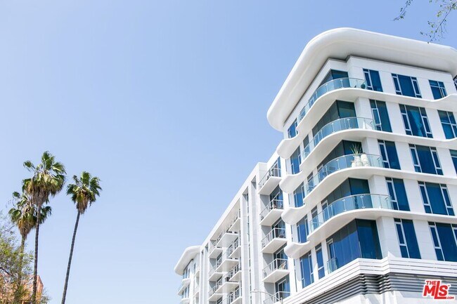 Building Photo - 8500 Burton Wy