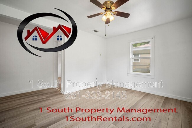 Building Photo - 7055 Langdon Dr