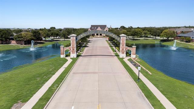 Building Photo - 176 Summit Ct