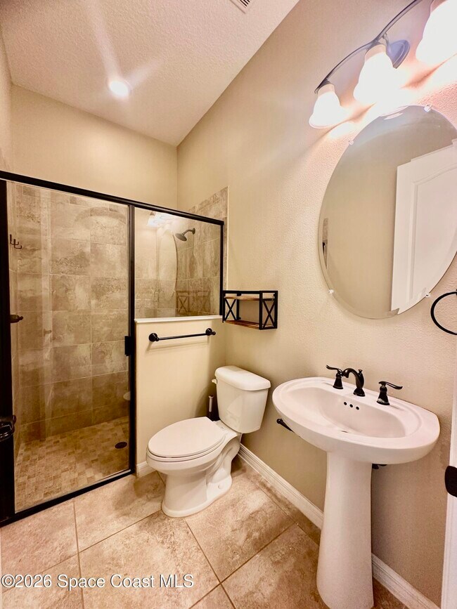 Building Photo - 8880 Napolo Dr