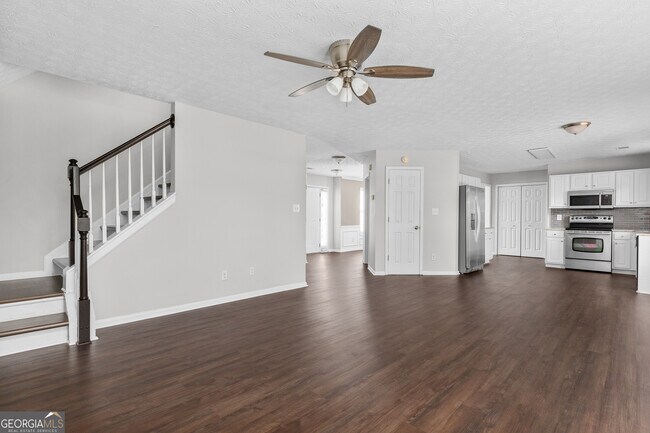 Building Photo - 1616 Amhearst Oaks Ct