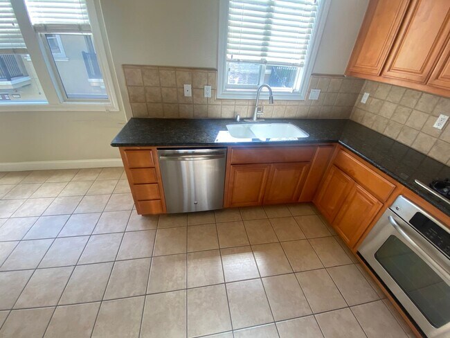 Building Photo - $4,290 / 4 BR -2170 SF - STUNNING SAN JOSE HOME IN BERRYESSA A MUST SEE!