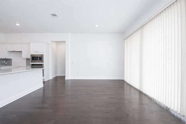 Building Photo - 17901 Civorno Dr