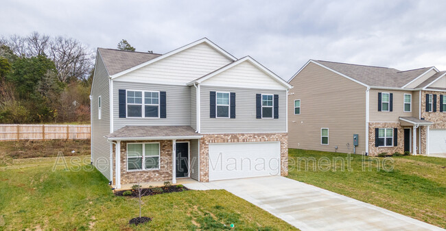 Building Photo - 329 Aspen Dr