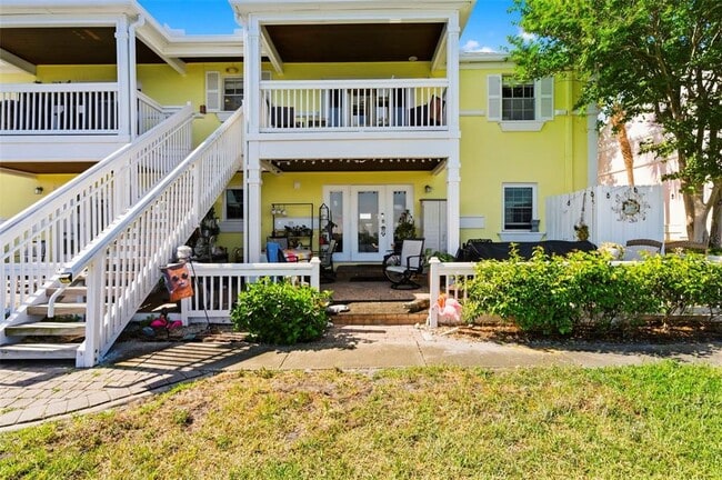 Building Photo - 201 Pompano Dr SE