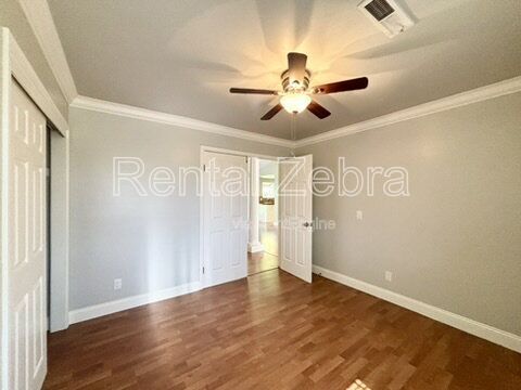 Building Photo - 1445 Cameron Ln