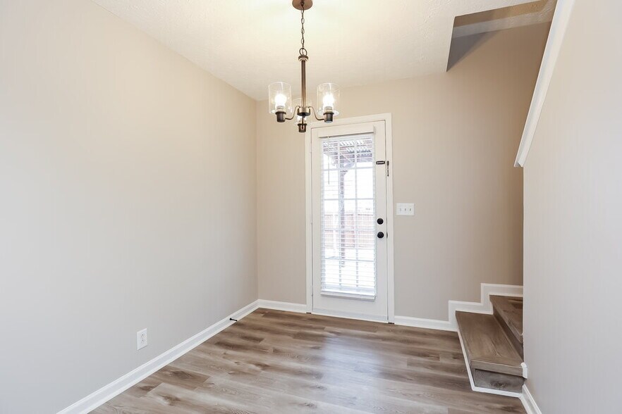 Building Photo - 4824 Nina Marie Ave