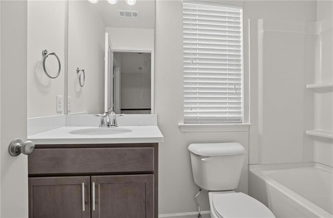 Building Photo - 4933 Longview Walk