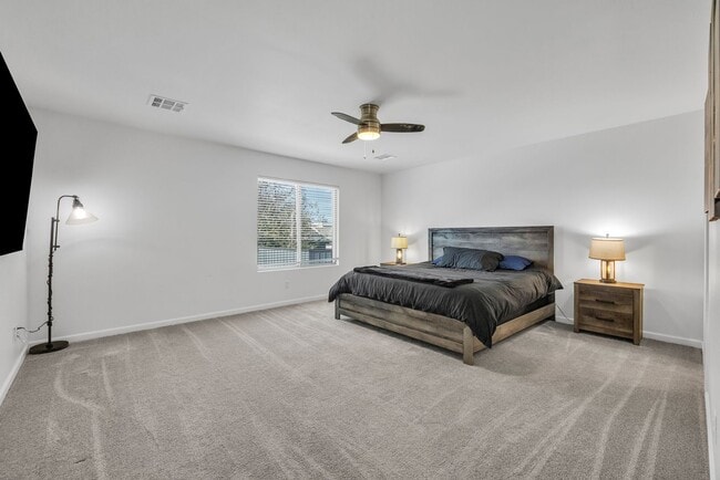 Building Photo - P.57 Kode Properties, LLC 1240-1242