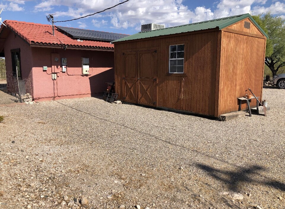 STORAGE SHED - 32731 W Jones Rd
