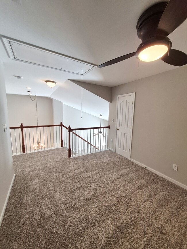 Building Photo - 1563 Providence Knoll Dr