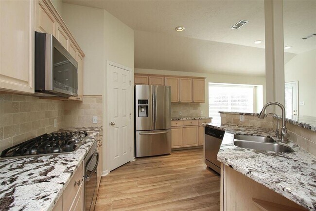 Building Photo - 43 N Veranda Ridge Dr