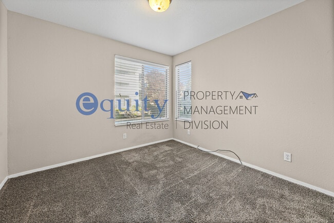 Building Photo - 537 S 900 E