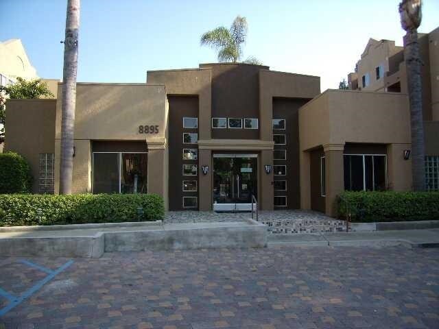 Primary Photo - 3520 Lebon Dr