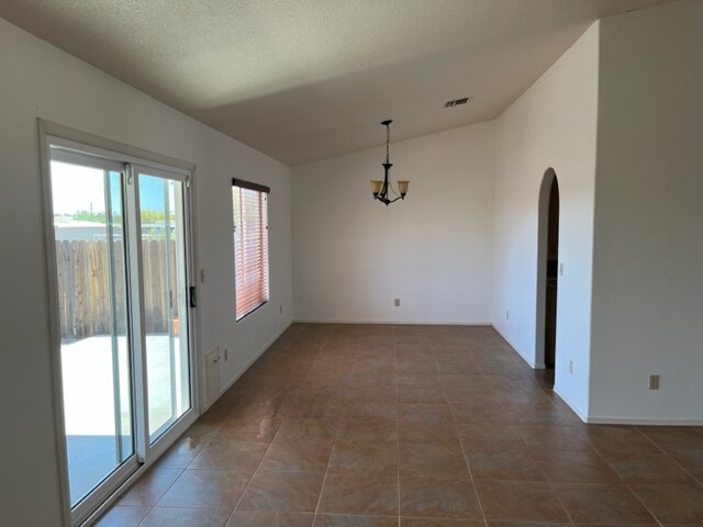 Building Photo - 2550 S Perillo Dr