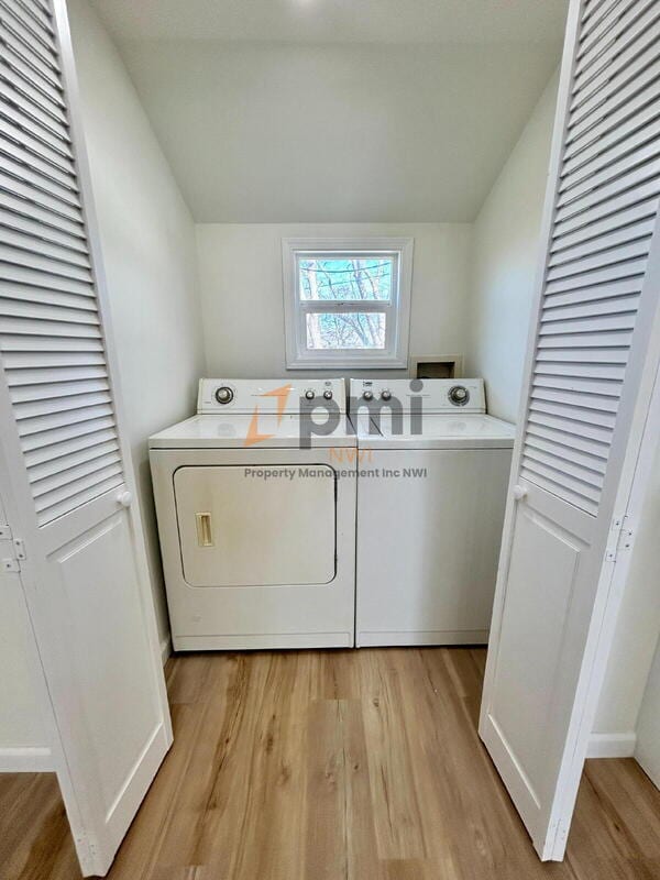 Building Photo - 2909 Oakdale Ave