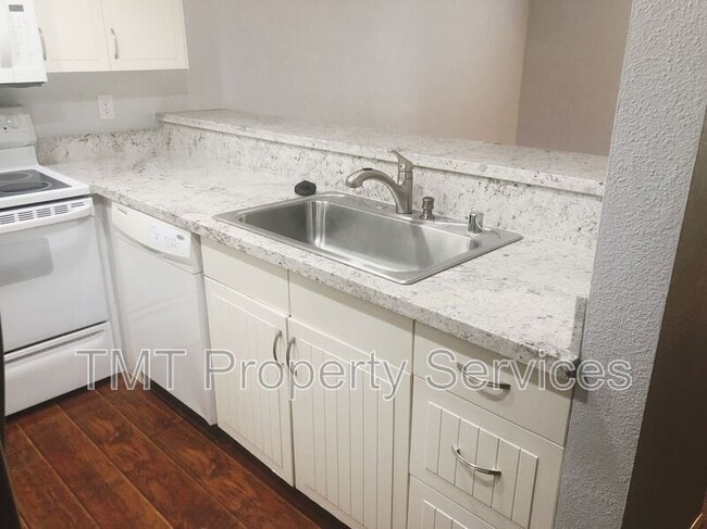 Building Photo - 169 Pierpoint Cir