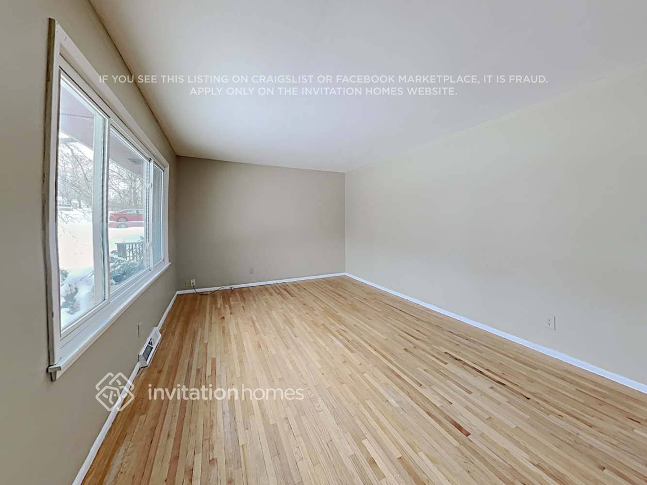 Building Photo - 1911 Adolphus St