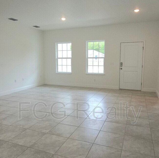 Building Photo - 8719 SW 133rd Ln Rd