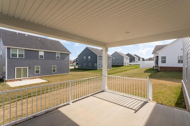 Building Photo - 4003 Bluebell Ln