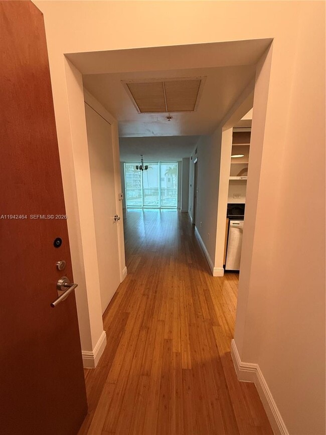 Building Photo - 31 SE 5th St