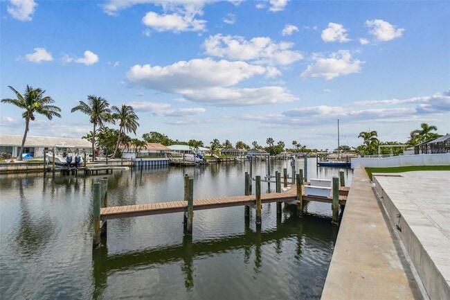 Building Photo - 4328 40th St S