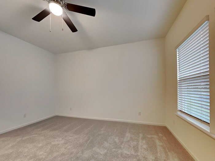 Building Photo - 9005 Latigo Ln