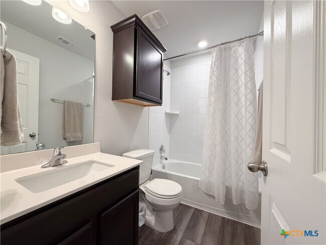 Building Photo - 2403 Corradino St