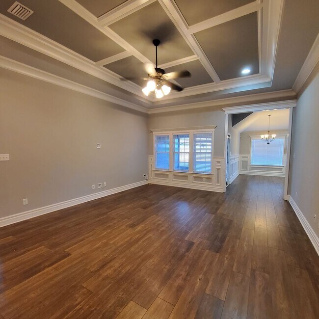 Building Photo - Charming Single-Story Haven in Carlton Ridge: Your Ideal Georgia Rental Home