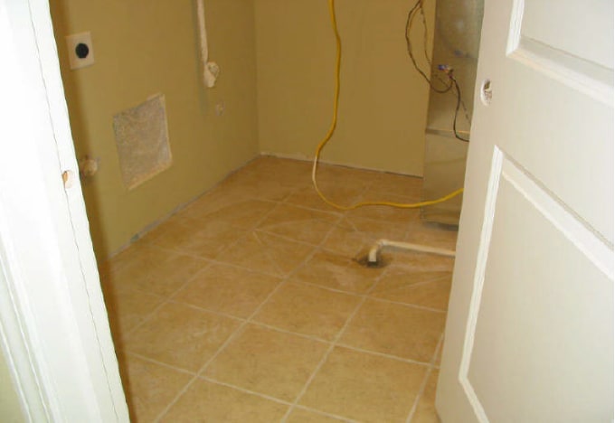 Building Photo - 159 W Division St