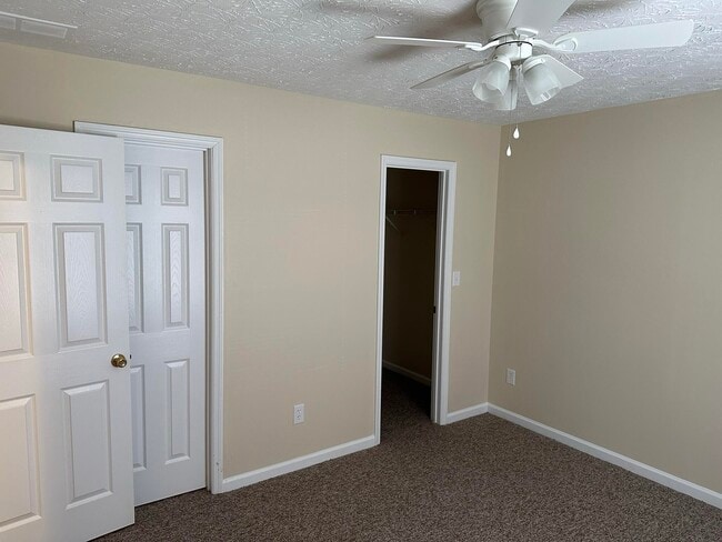 Building Photo - 1021 Excel Ct