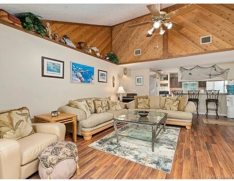 Building Photo - 3307 SW Bessey Creek Trl