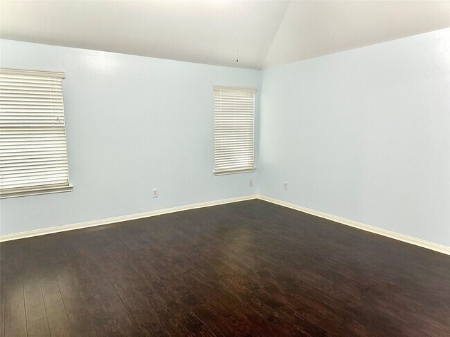 Building Photo - 15915 Wilmington Park Ln
