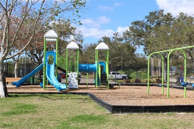 Building Photo - 5016 Misty Canal Pl