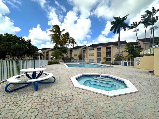 Building Photo - 15295 SW 106th Ln