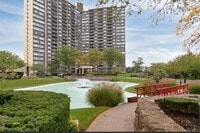 Building Photo - 1 Bay Club Dr