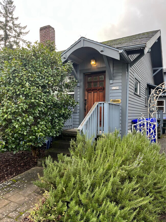 Front Door - 3127 NE 67th Ave