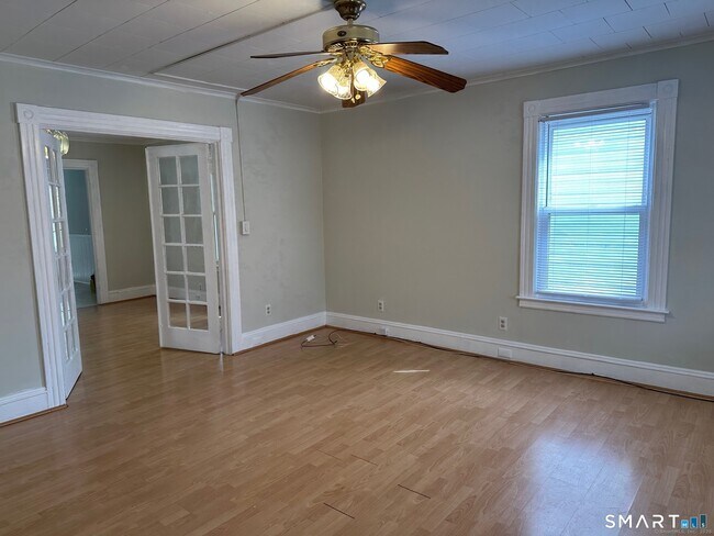 Building Photo - 88 Woodbine St