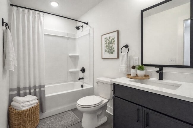 Building Photo - 6 Dutch Dr