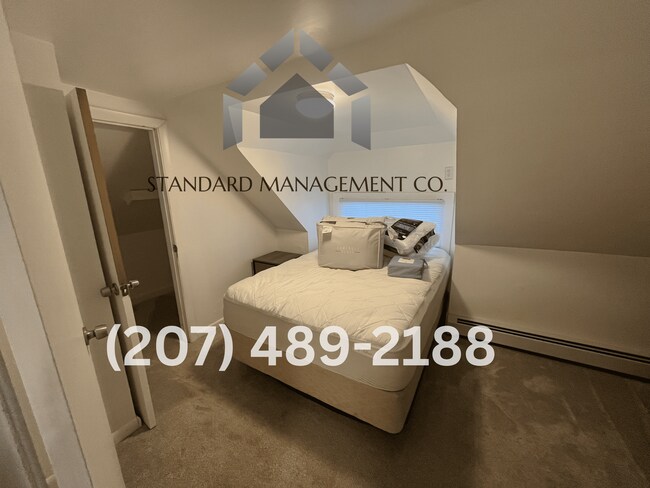 Building Photo - 3 Baker St