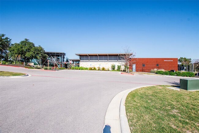 Building Photo - 121 Lafitte Dr