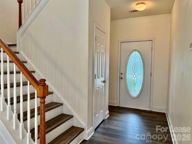 Building Photo - 12331 Cumberland Cove Dr